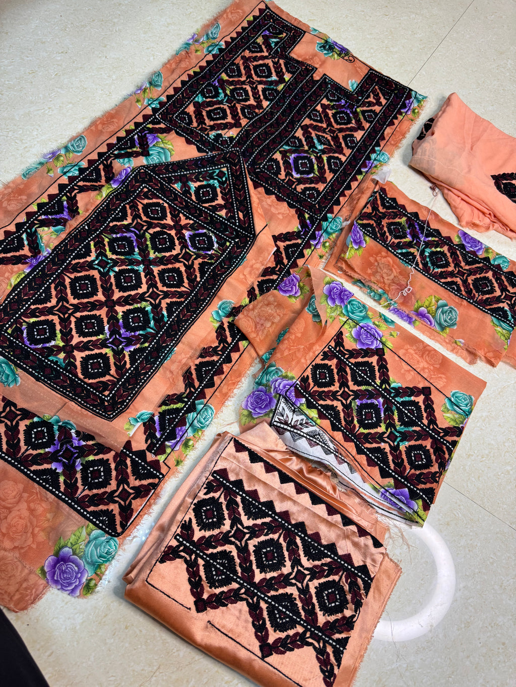 FLORAL PRINT PASHKI