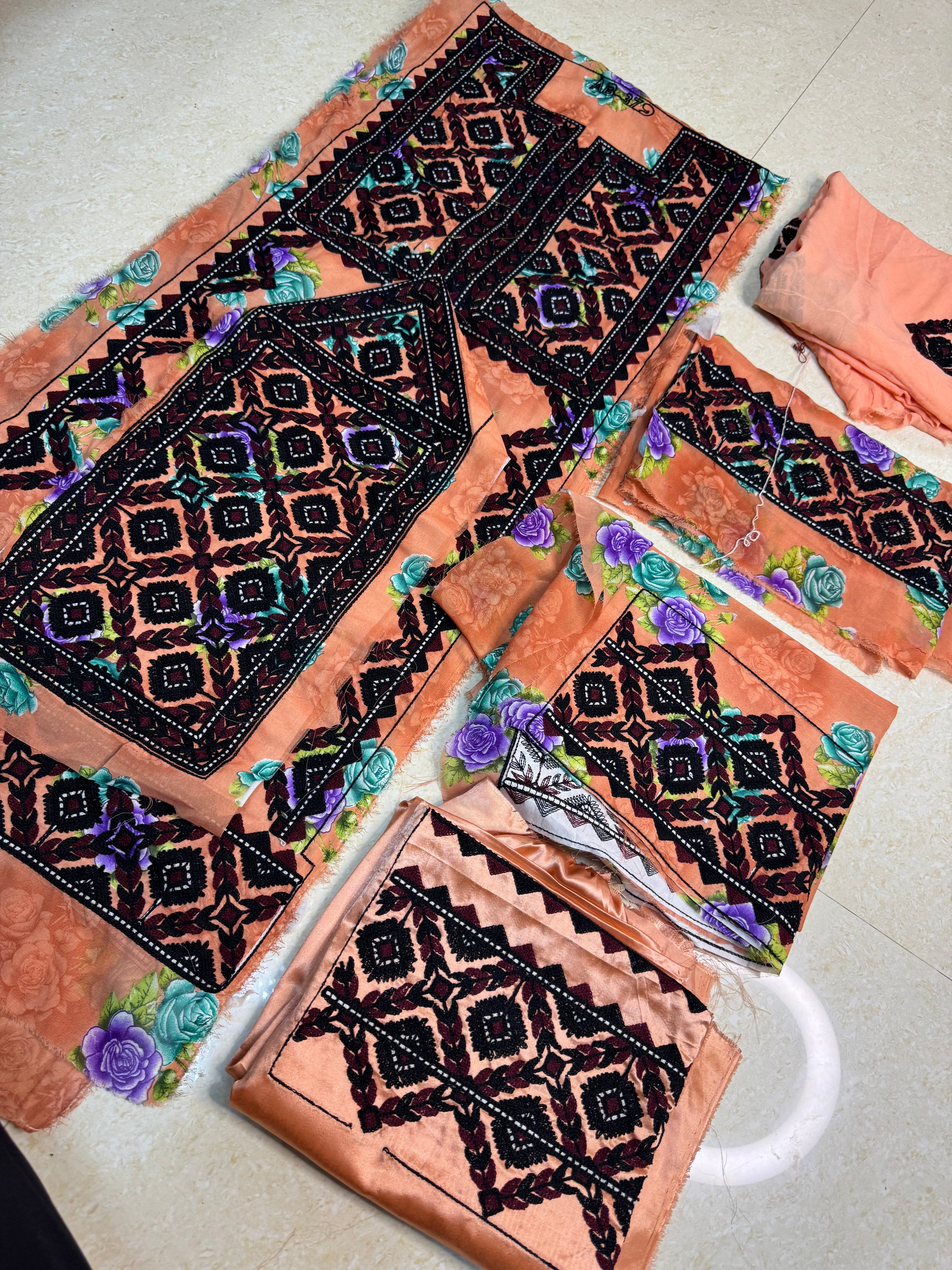 FLORAL PRINT PASHKI