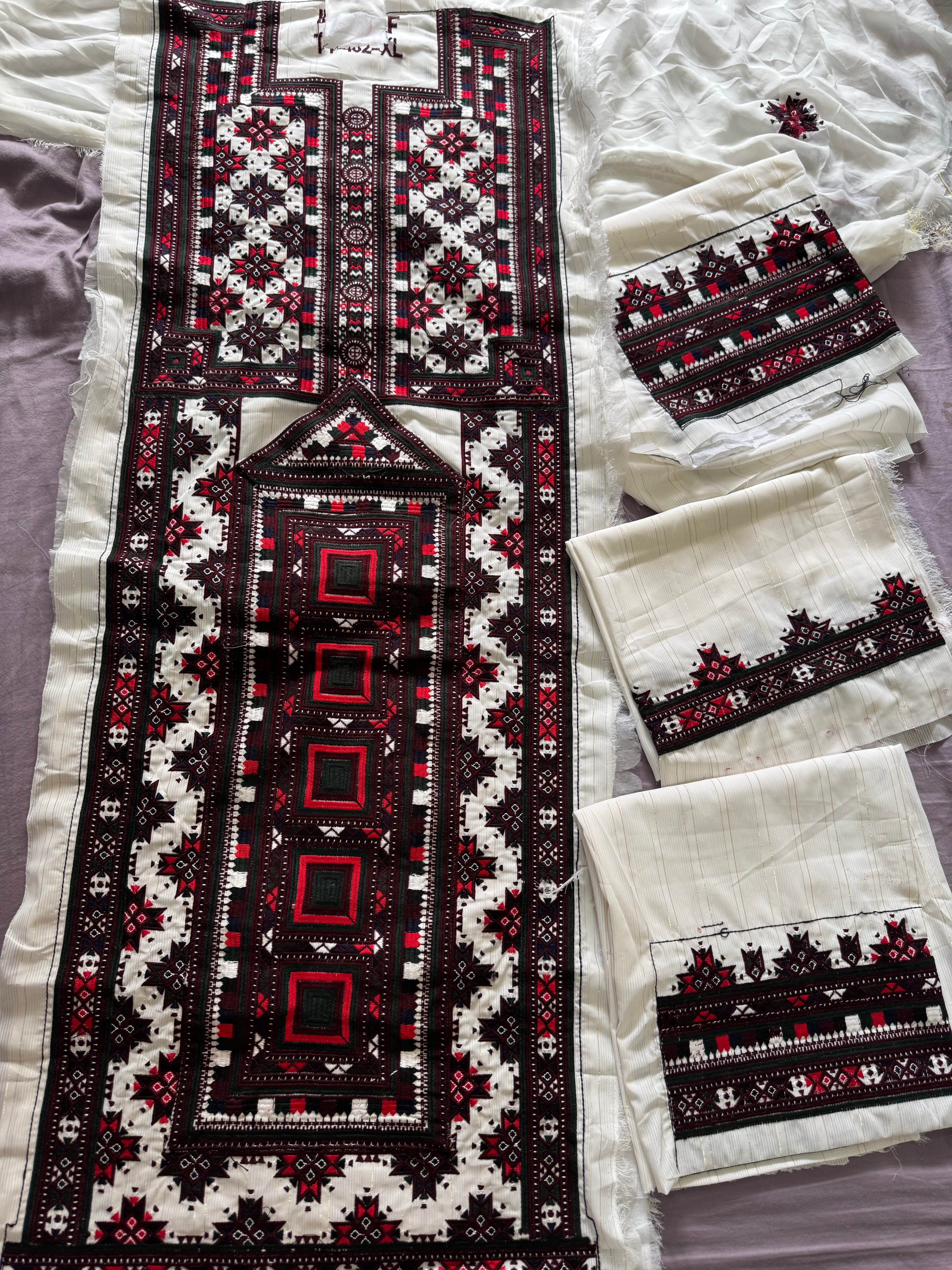 MAKRANI DOCH WORK PASHKI