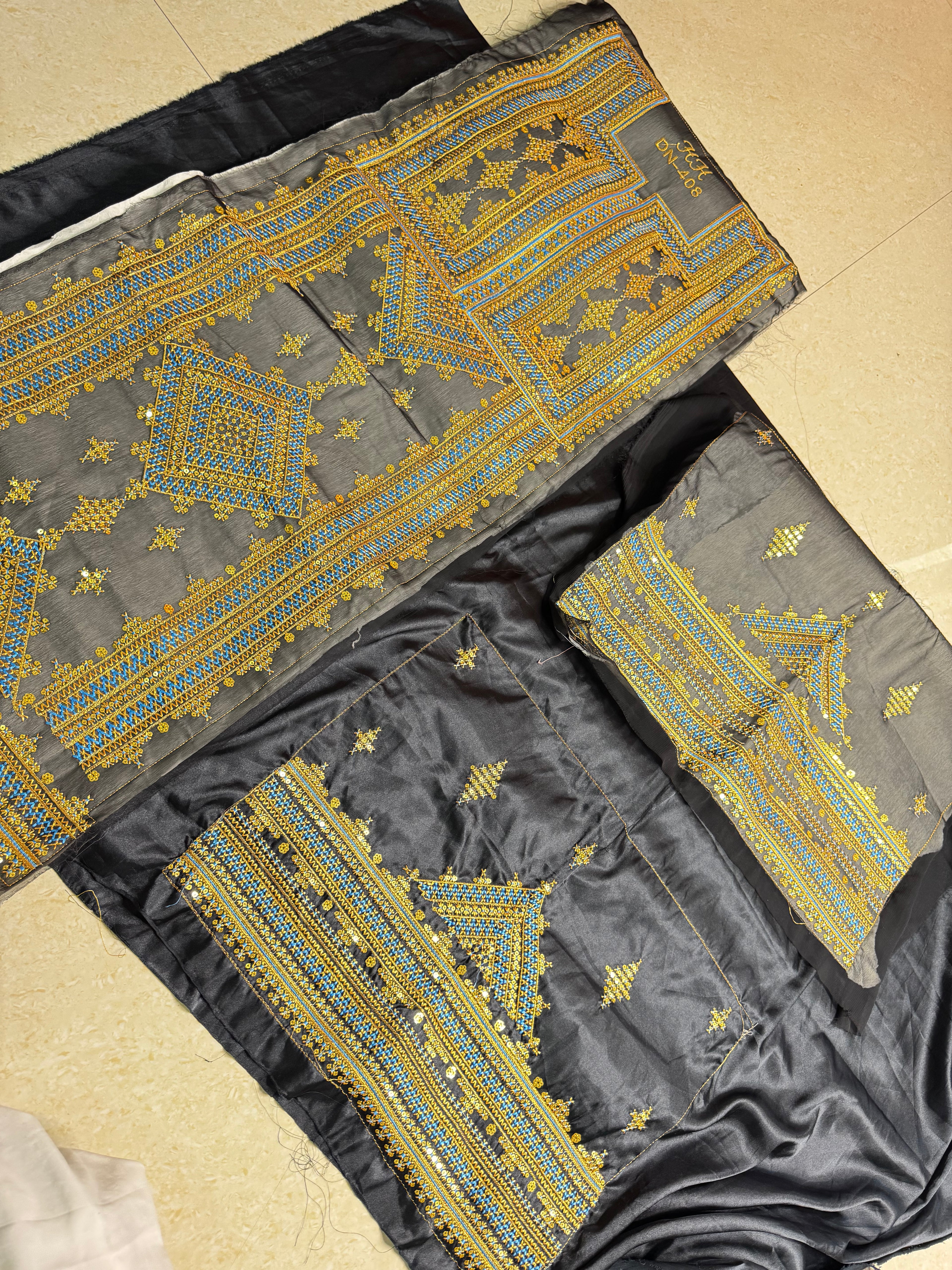 KAMEEZ STYLE 2 TONE PASHKI