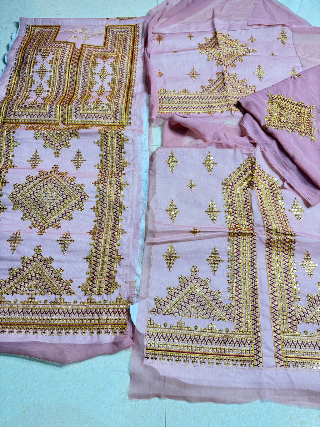 KAMEEZ STYLE PASHKI